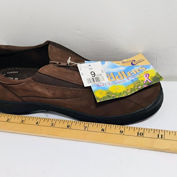 NWT COBBIE CUDDLERS WOMENS 9W BROWN SUEDE SHOE BOOTIES - Picture 10 of 12